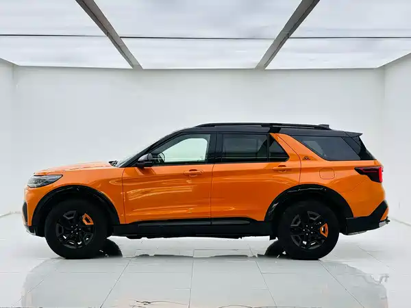 Ford Explorer 2024