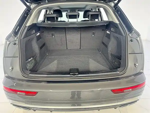 Audi Q5L 2022