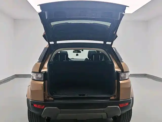 Land Rover Evoque 2015 — фото 17