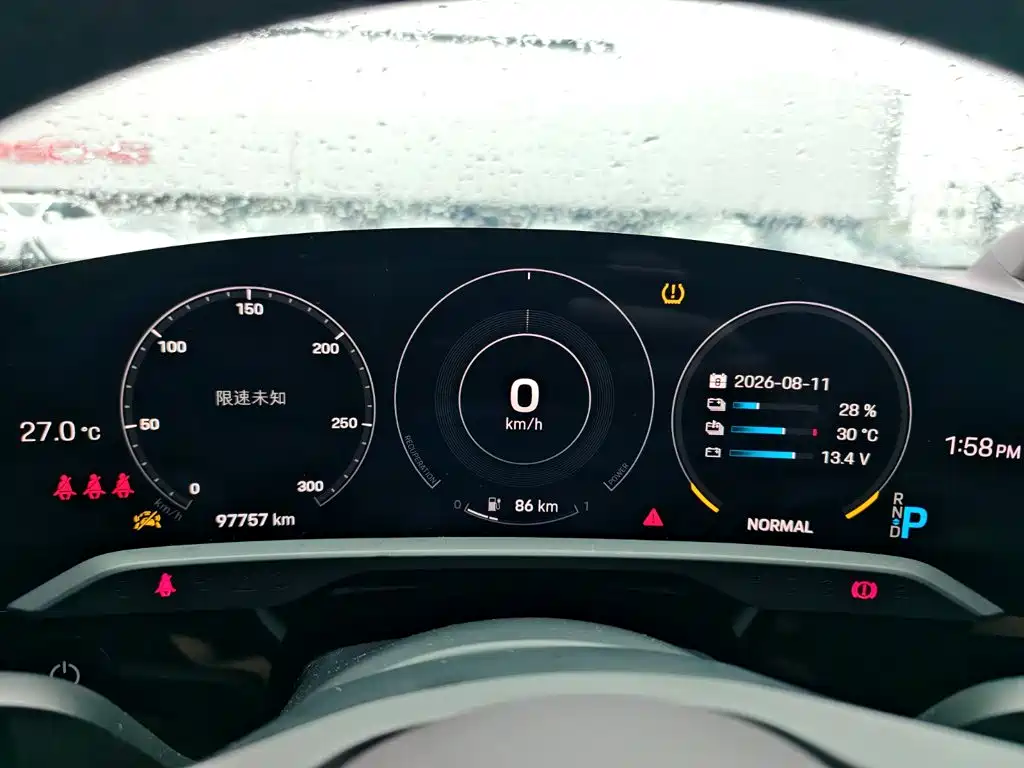 Porsche Taycan 2021 — фото 15