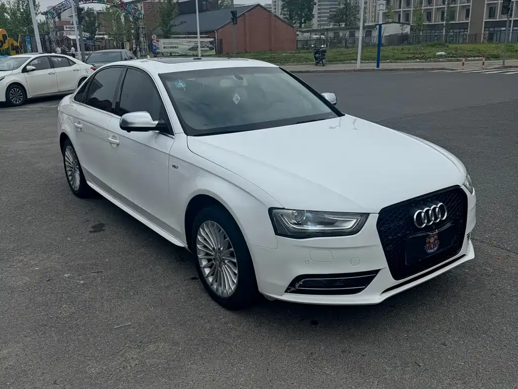 Audi A4L 2015 — фото 3