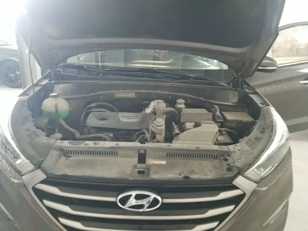 Hyundai Tucson 2017 — фото 20