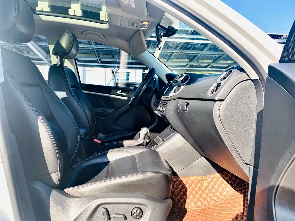 Volkswagen Tiguan 2017 — фото 12