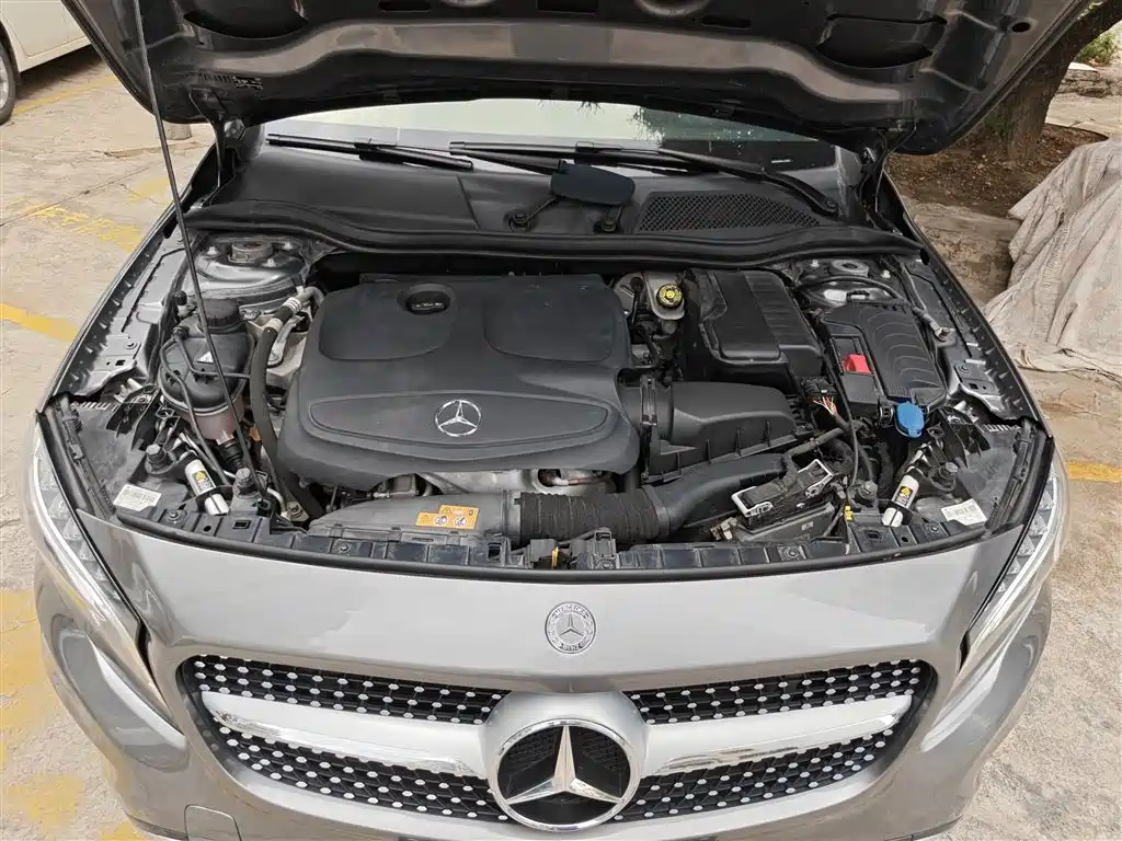 Mercedes-Benz GLA 2017 — фото 20