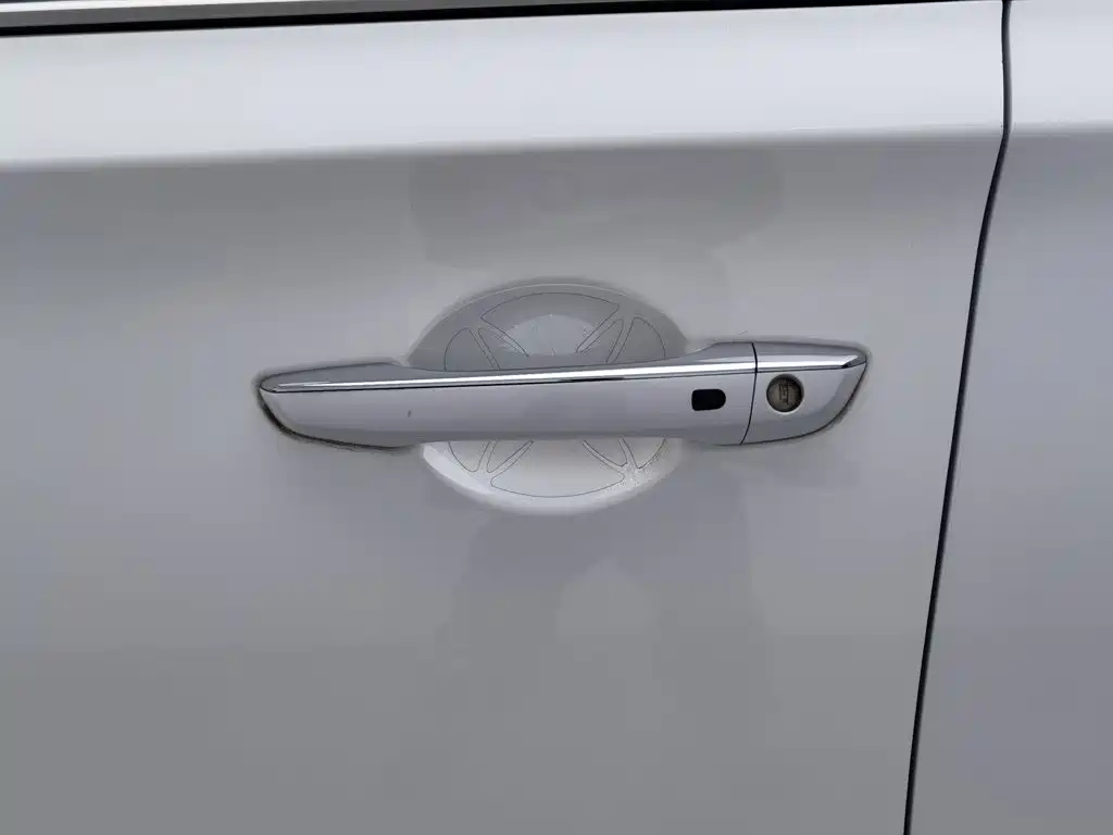 Changan Eado 2019 — фото 18