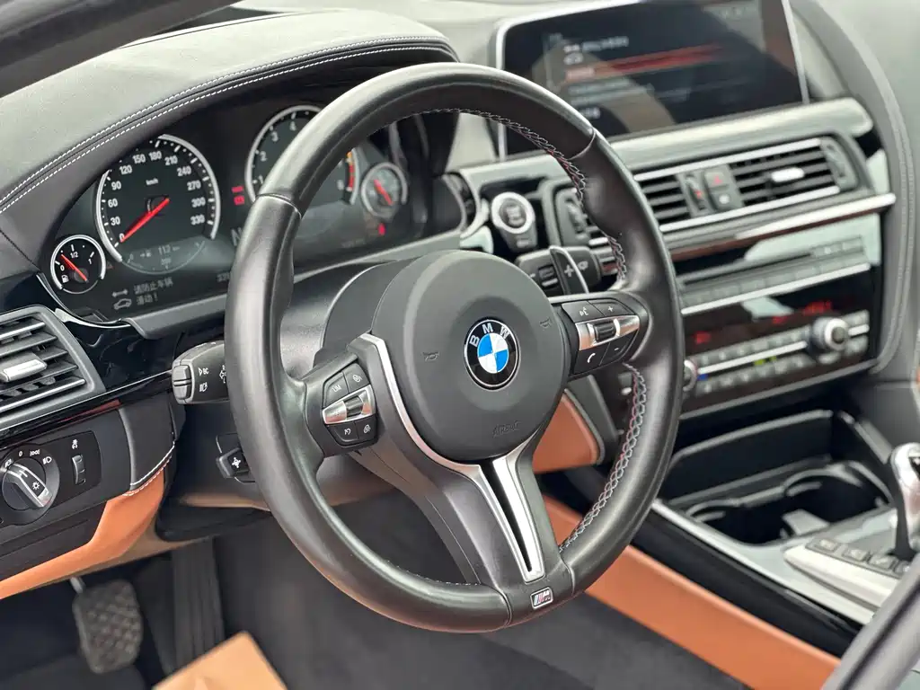 BMW M6 2018 — фото 15