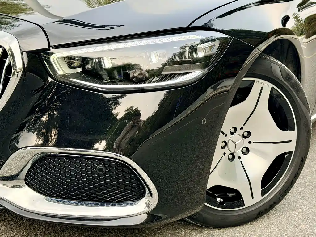 Mercedes-Benz Maybach S-Class 2024