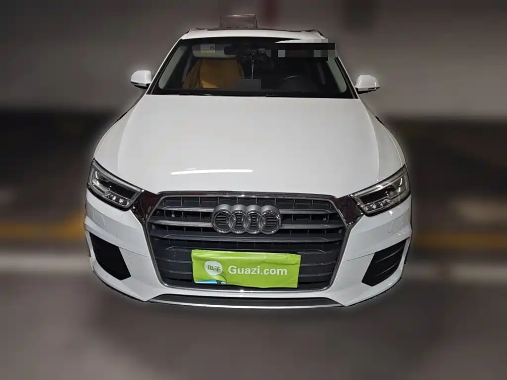 Audi Q3 2018 — фото 24
