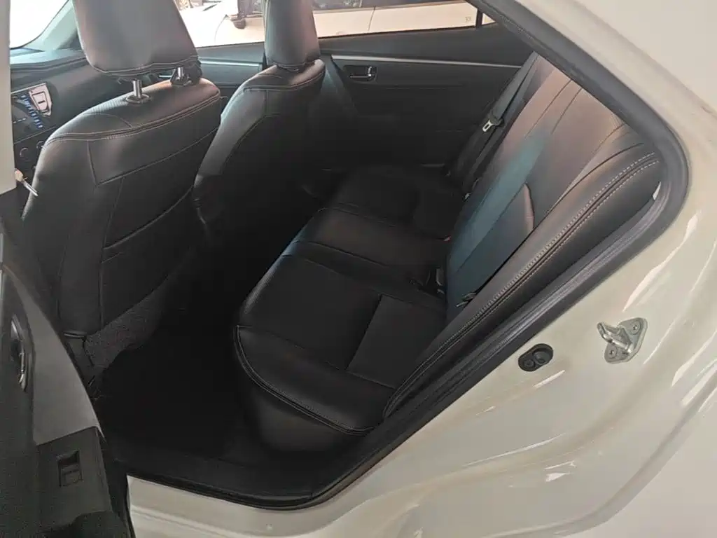 Toyota Corolla 2019 — фото 17