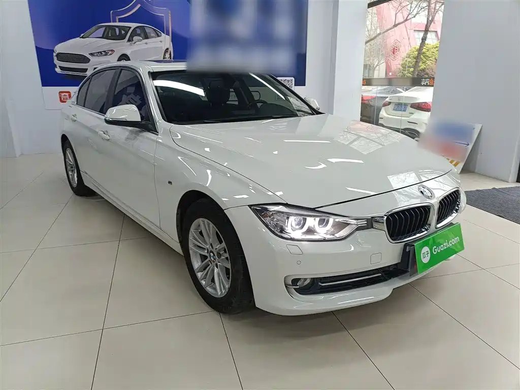 BMW 3 Series 2015 — фото 22