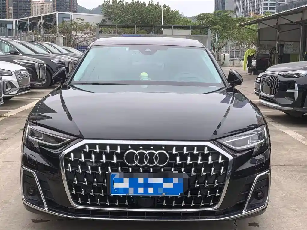 Audi A8 2023