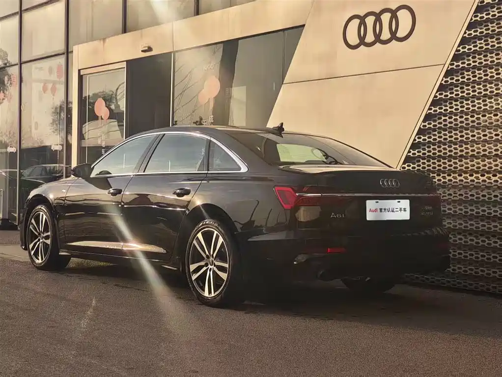 Audi A6L 2024 — фото 4