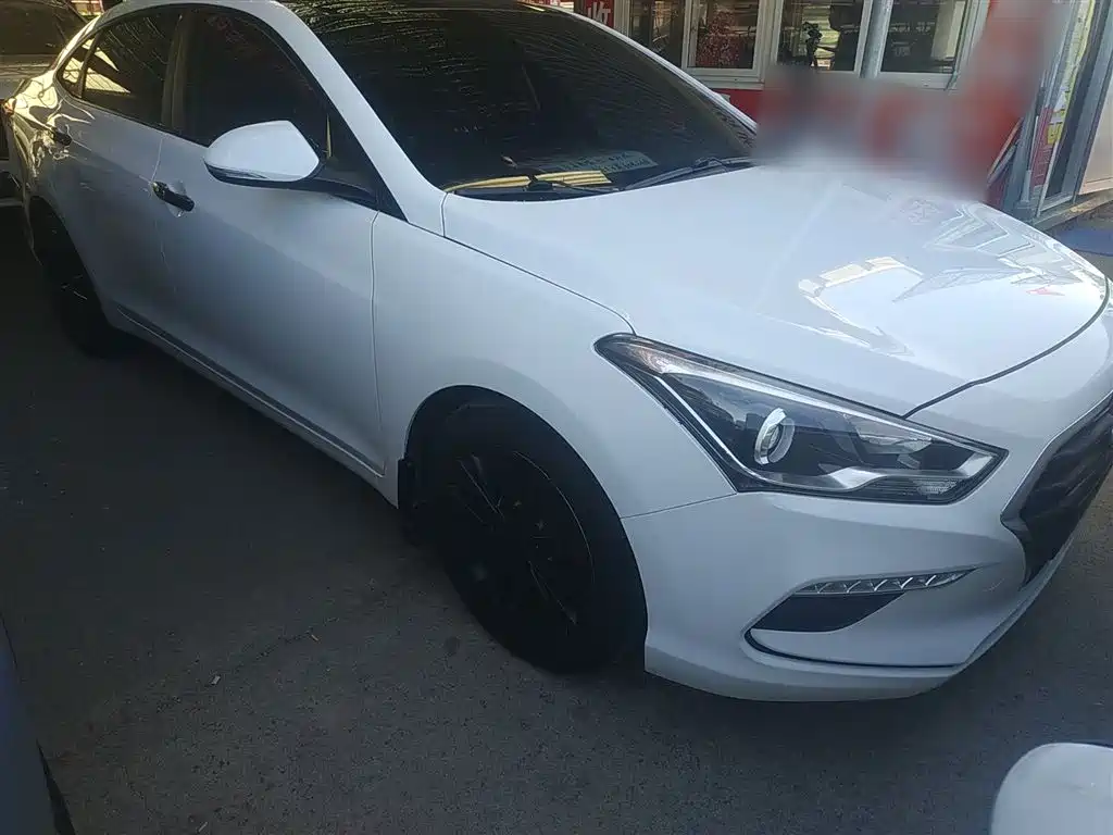 Hyundai Mistra 2018 — фото 4