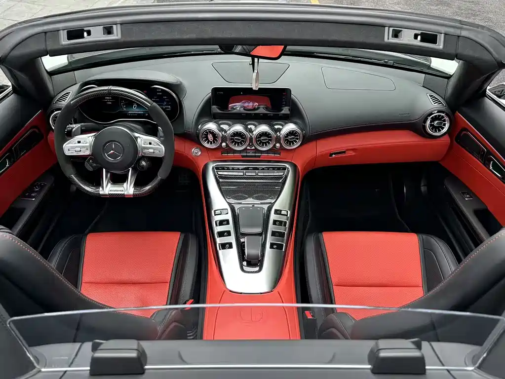 Mercedes-Benz AMG GT 2021 — фото 4