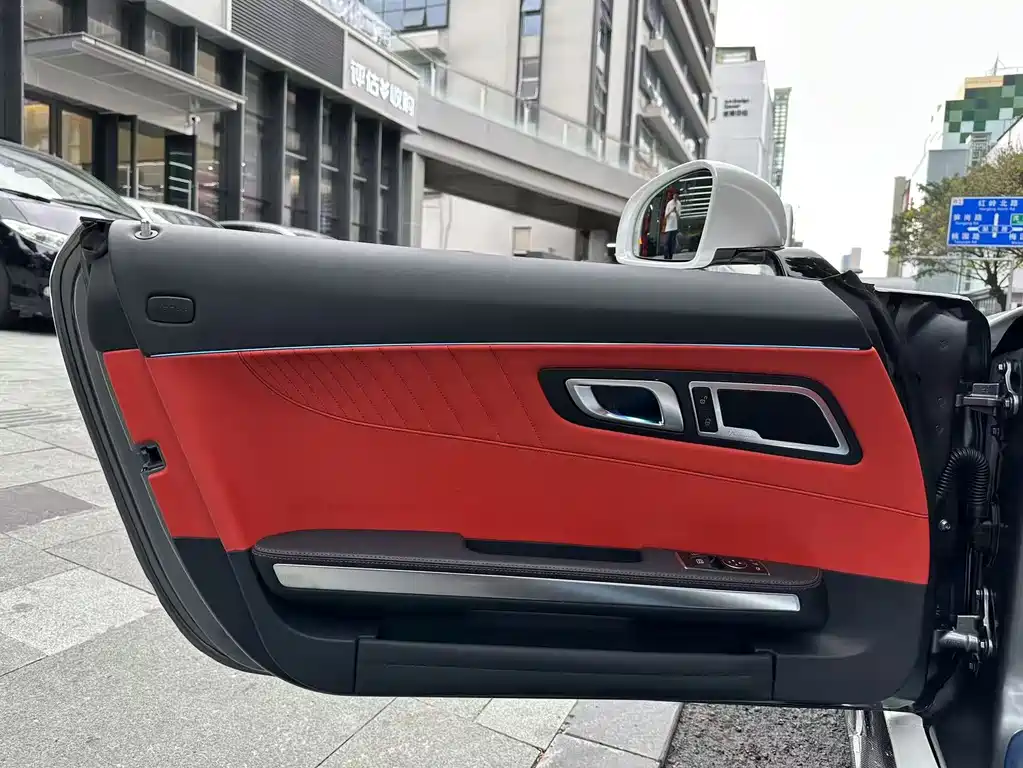 Mercedes-Benz AMG GT 2021 — фото 11