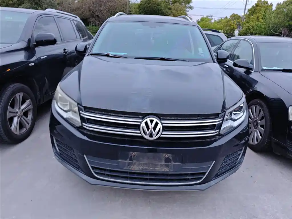Volkswagen Tiguan 2015 — фото 3