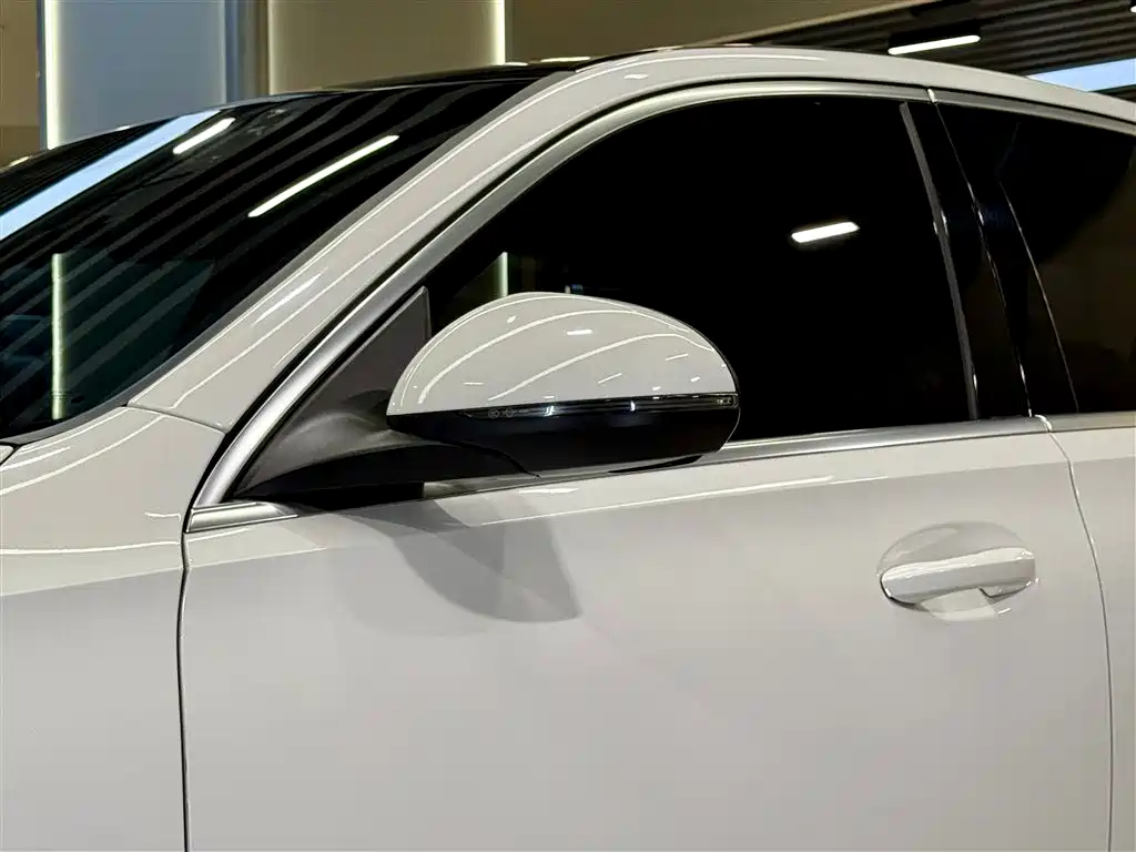 Mercedes-Benz C-Class 2022 — фото 13