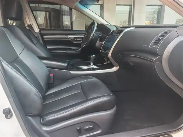 Nissan Teana 2013