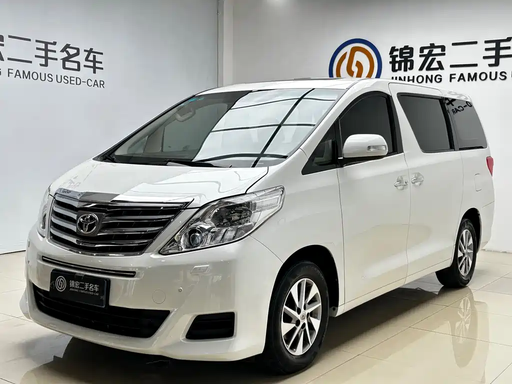 Toyota Alphard 2015 — фото 1