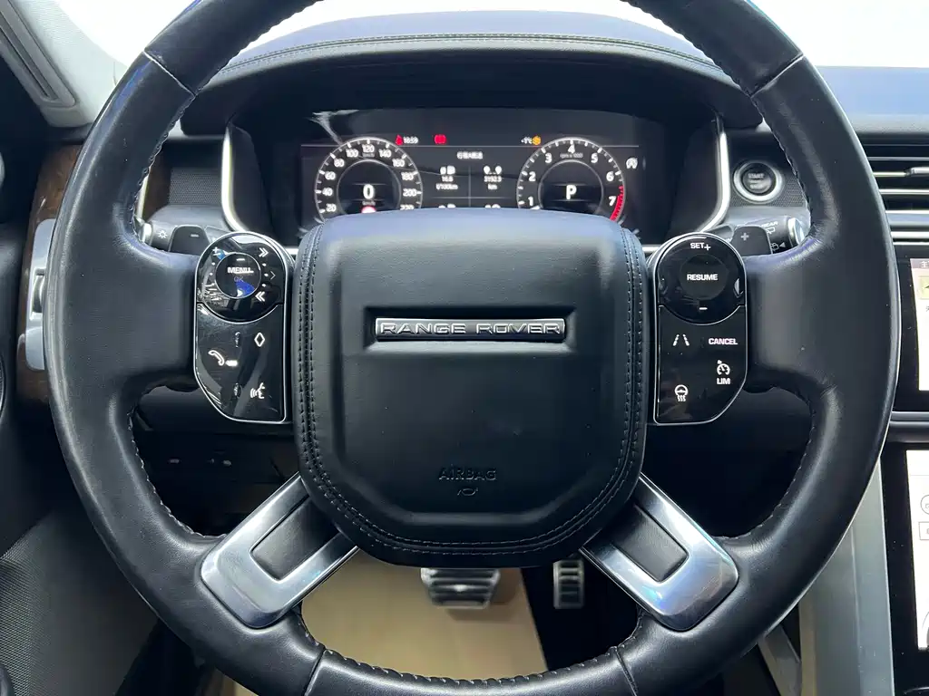 Land Rover Range Rover 2022 — фото 10
