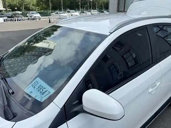 Toyota Yaris L 2022