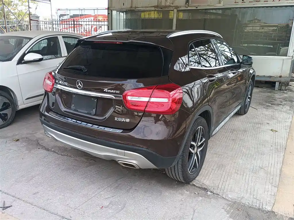 Mercedes-Benz GLA 2016 — фото 7