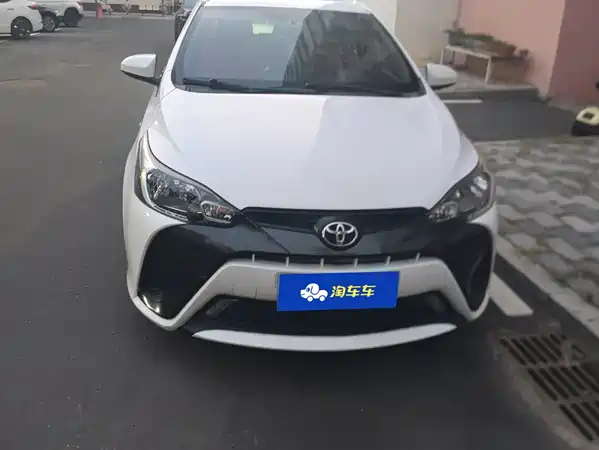 Toyota Yaris L 2017