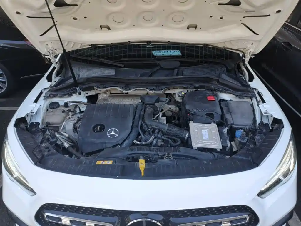 Mercedes-Benz GLA 2021 — фото 20