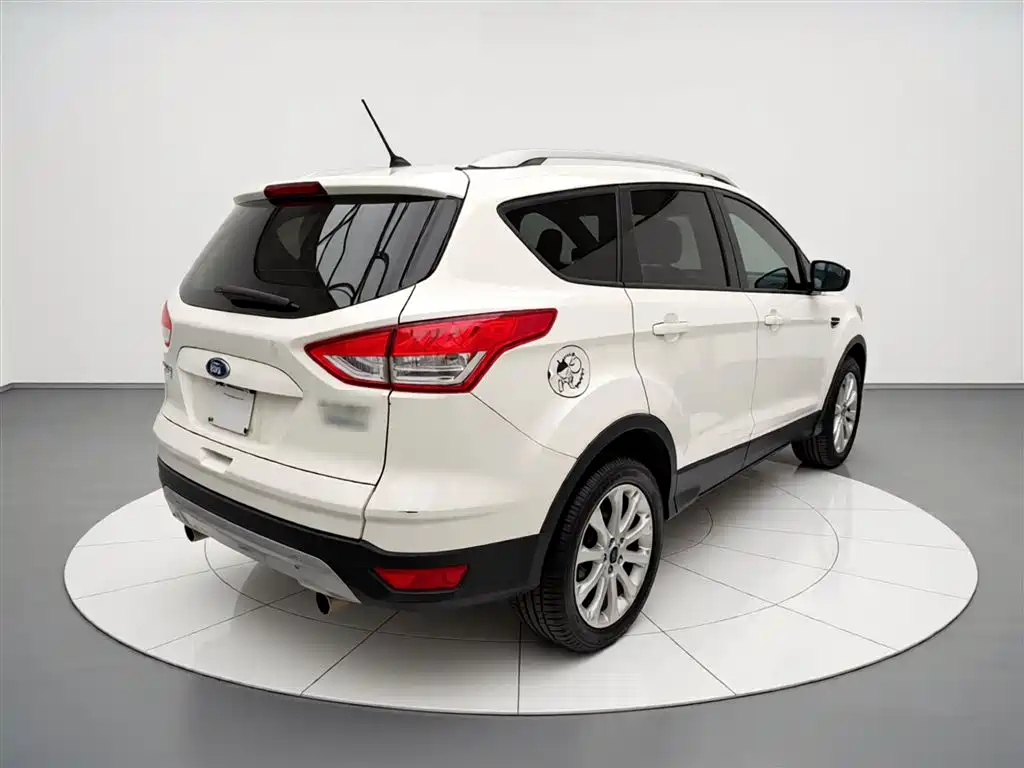 Ford Kuga 2015 — фото 7