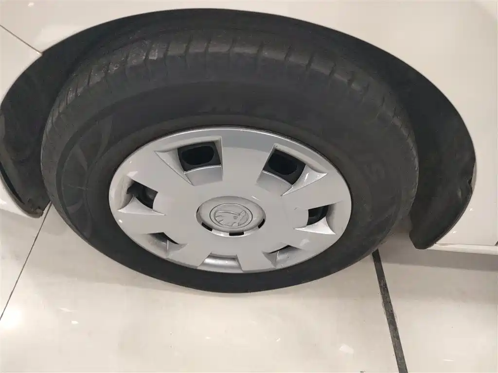 Skoda Rapid 2019 — фото 22