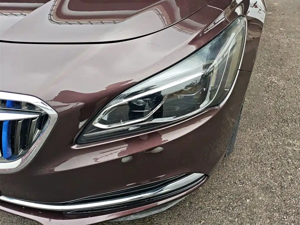 Buick LaCrosse 2018 — фото 24