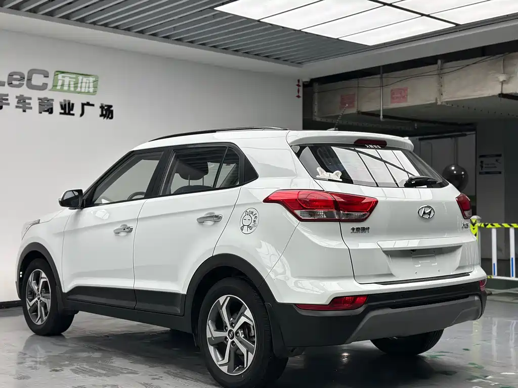 Hyundai ix25 2019 — фото 13