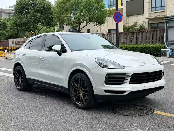 Porsche Cayenne 2020