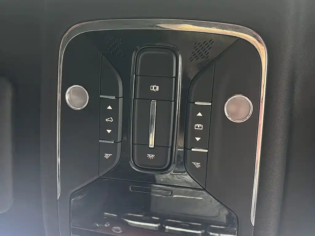 Jetour X70 PLUS 2023 — фото 12