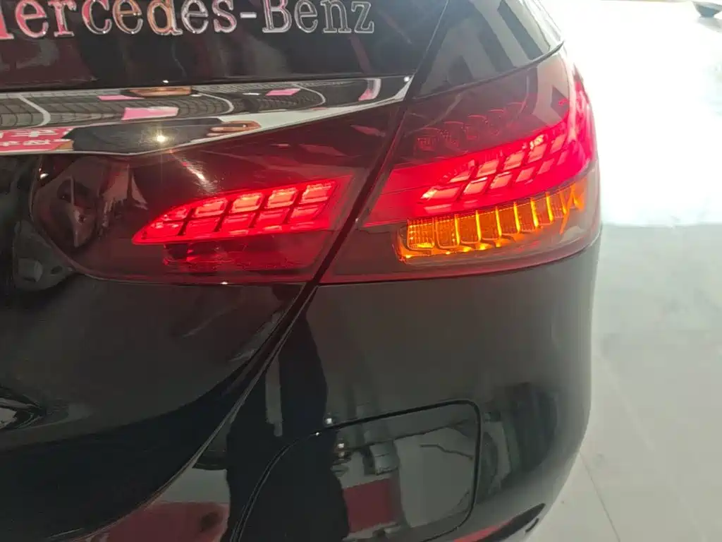 Mercedes-Benz E-Class New Energy 2022 — фото 8