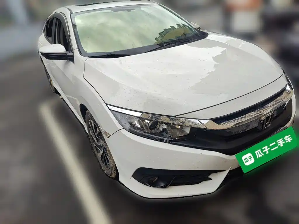 Honda Civic 2018 — фото 25