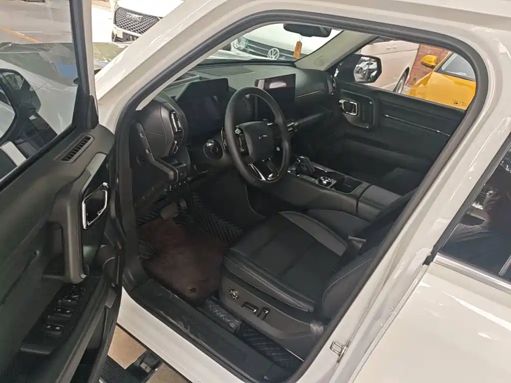 Haval Dog PLUS 2023 — фото 16