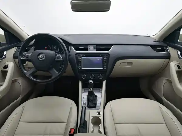 Skoda Octavia 2014