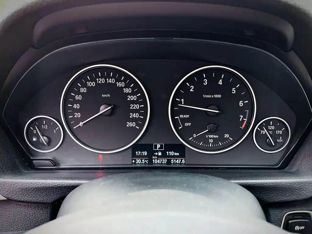 BMW 3 Series 2014 — фото 12