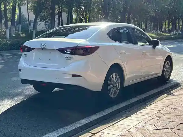 Mazda 3 Axela 2017