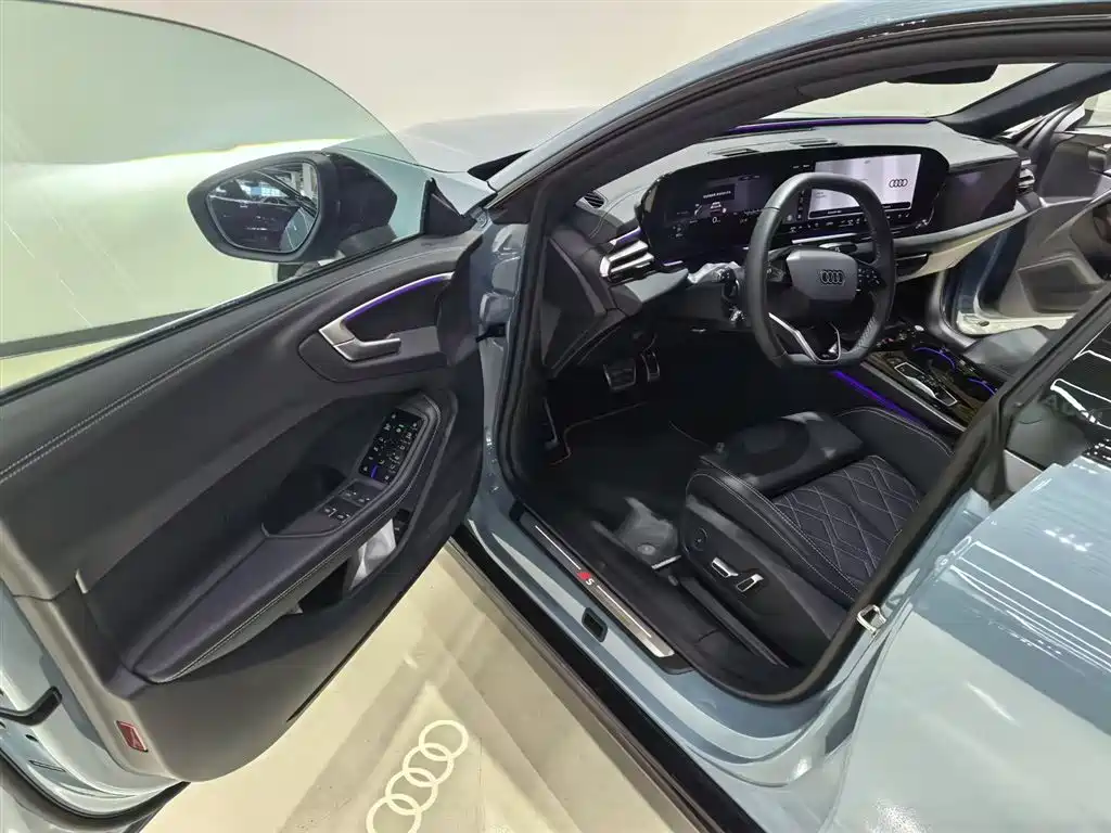 Audi A5L Sportback 2025 — фото 17