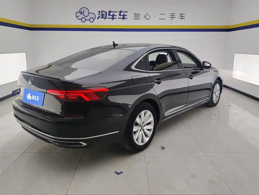 Volkswagen Passat 2021