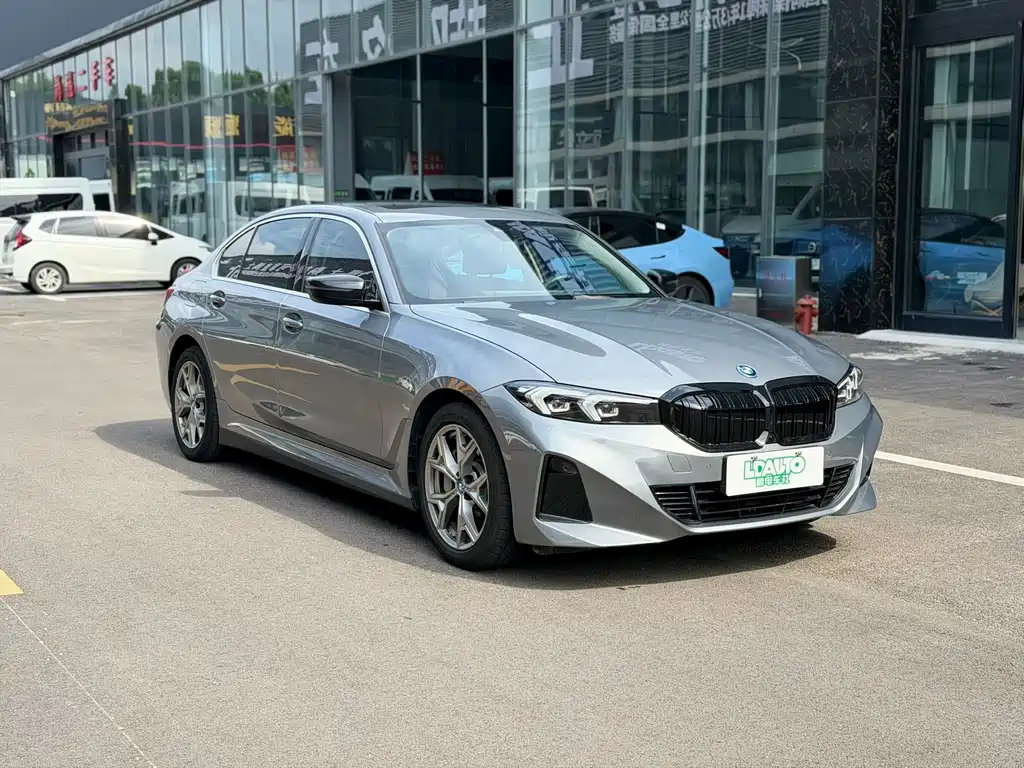 BMW i3 2023
