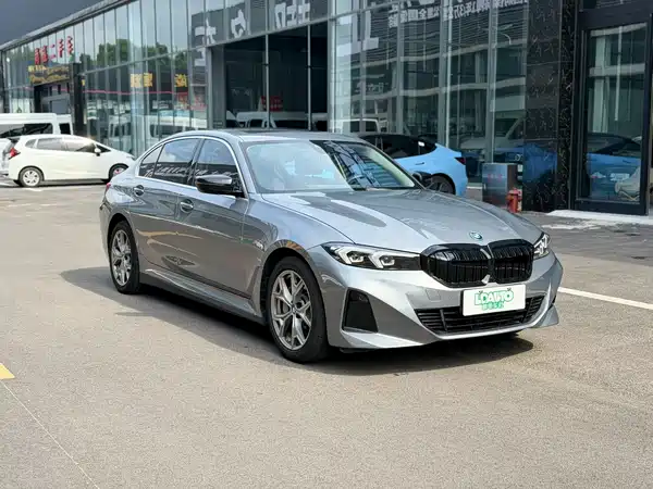 BMW i3 2023