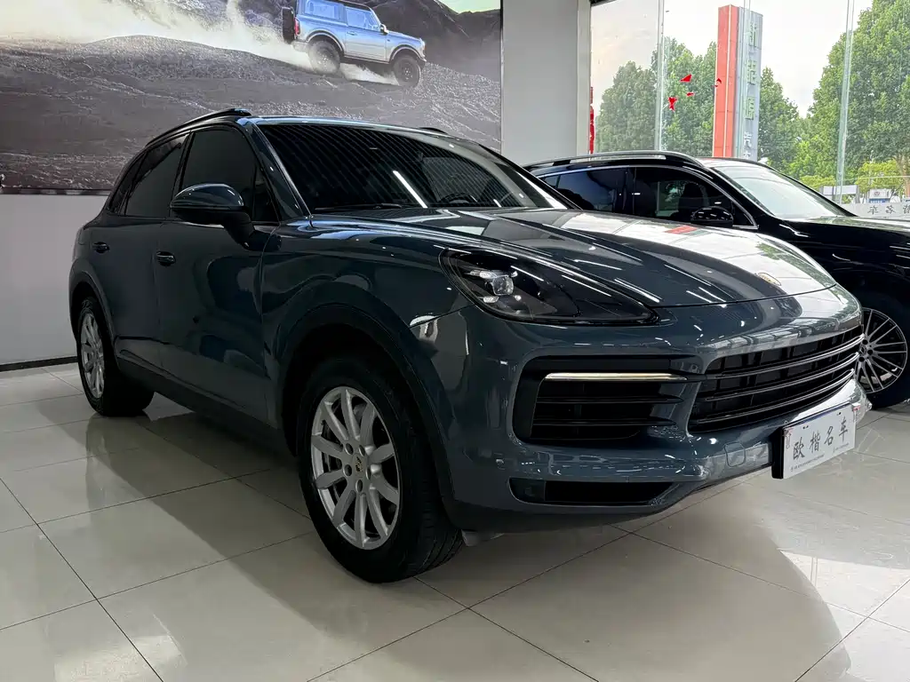 Porsche Cayenne 2018 — фото 3
