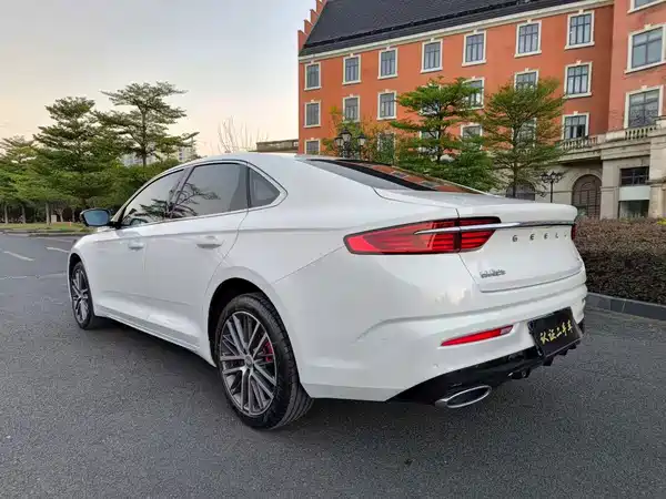 Geely Xingrui 2021