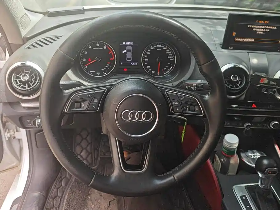 Audi A3 2017 — фото 15