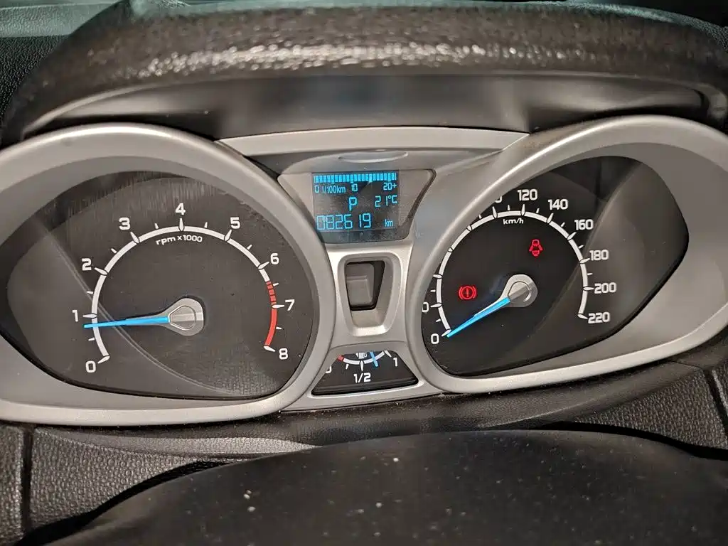 Ford Ecosport 2015 — фото 5