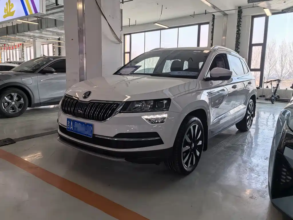 Skoda Karoq 2018 — фото 1