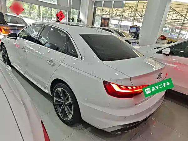 Audi A4L 2023